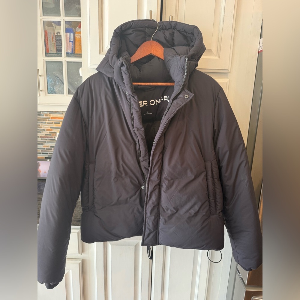 Aritzia The Super Puff Jacket